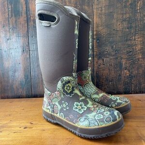 Bogs Women's Classic High Paisley Insulated Waterproof Boot Size 7